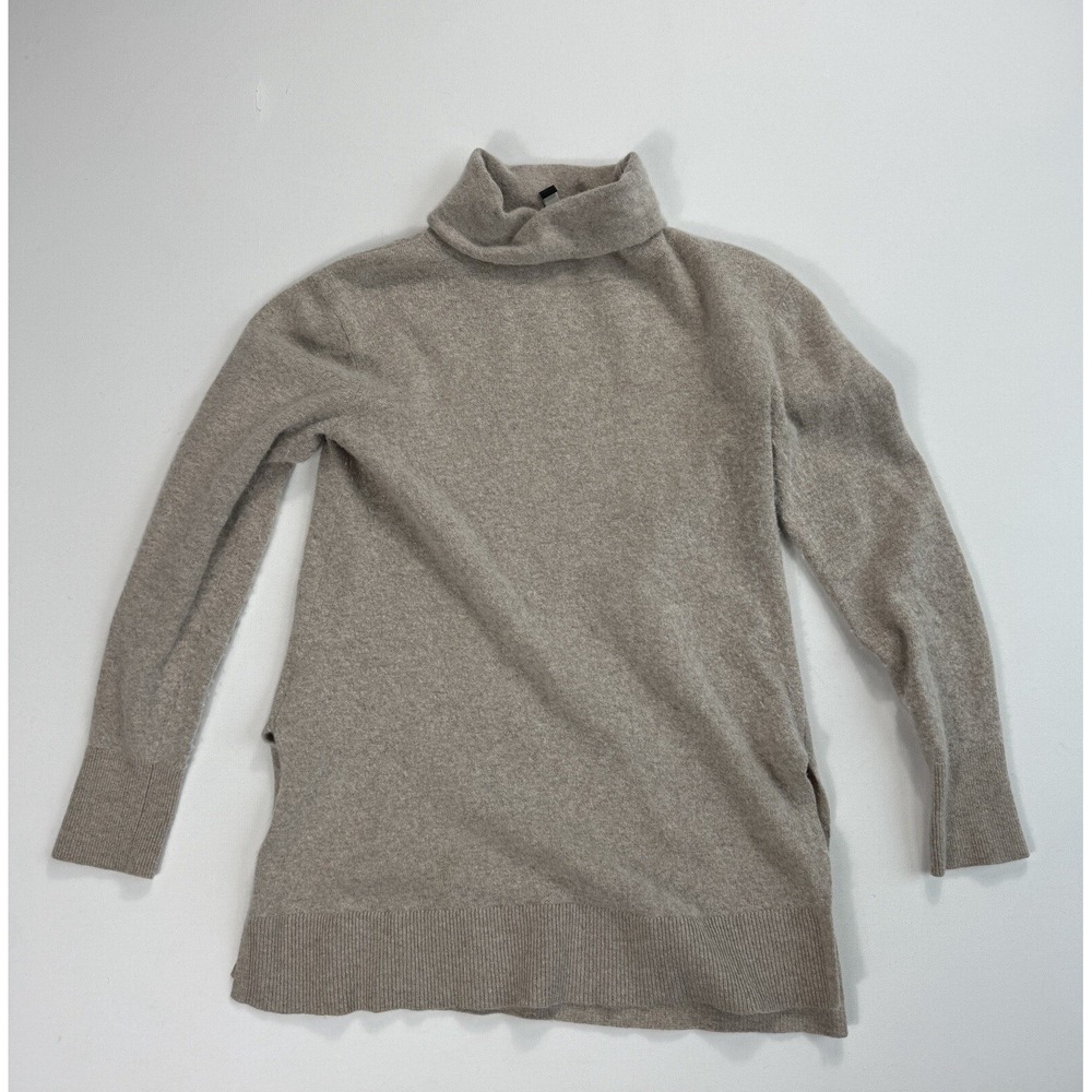 Ann Taylor Womens Small Wool Turtleneck Pullover Sweater Beige Knit Classic Soft